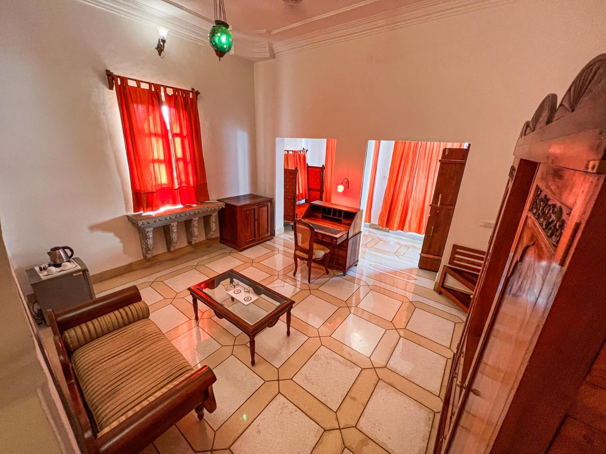 Hotel Castle Bijaipur Esterno foto