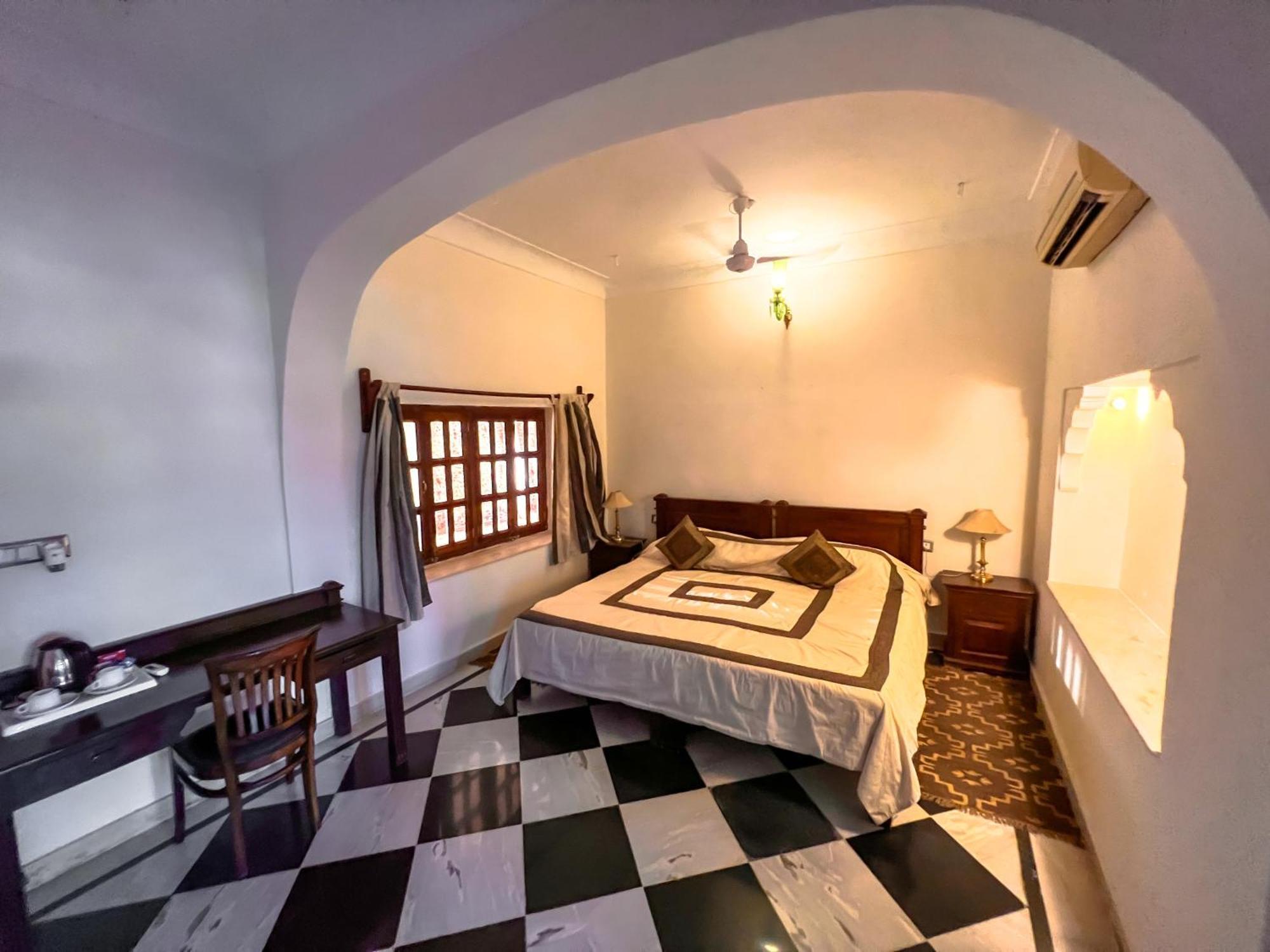 Hotel Castle Bijaipur Esterno foto