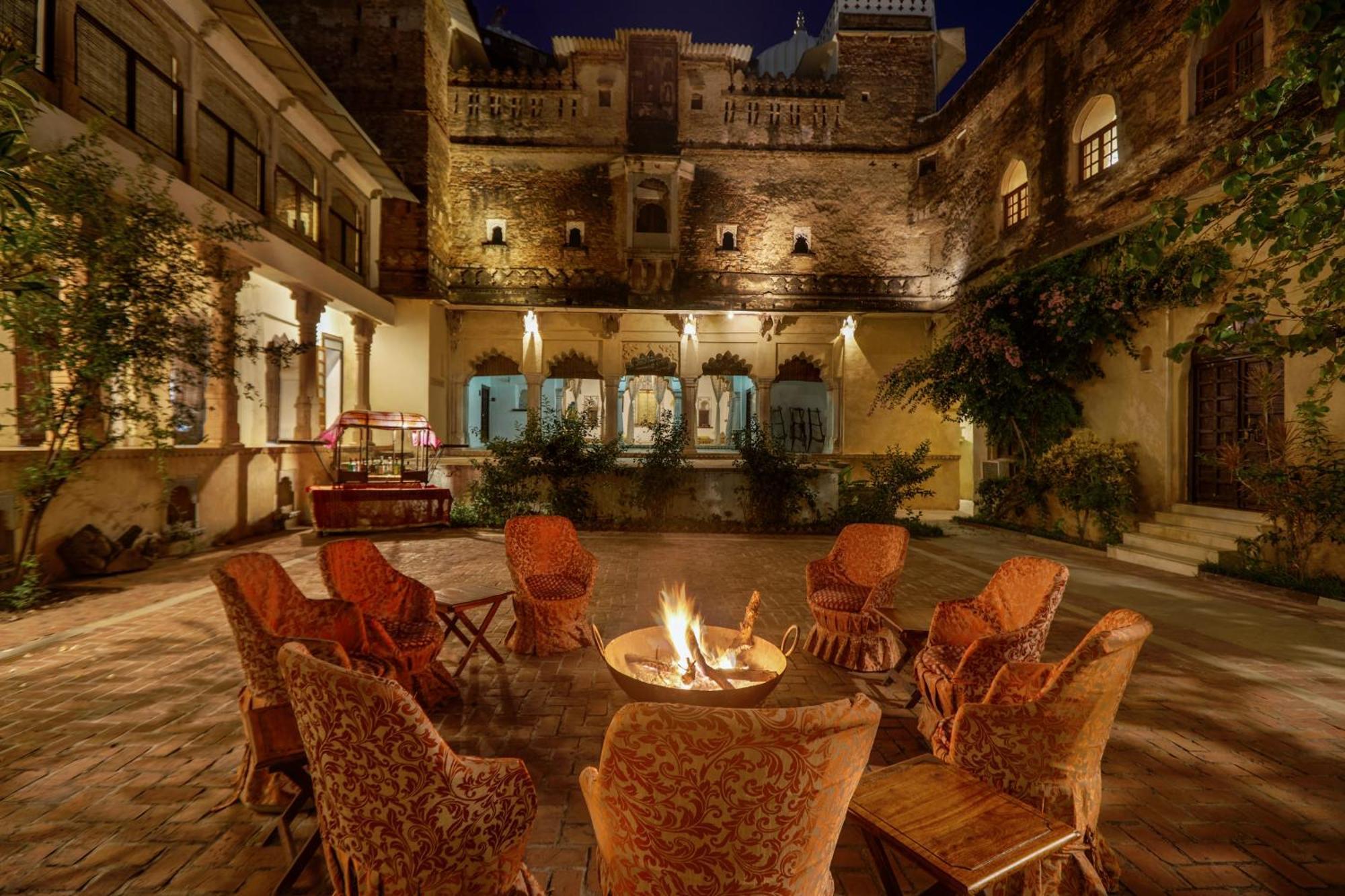 Hotel Castle Bijaipur Esterno foto